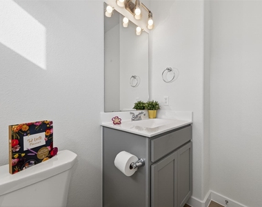 1213 Mercantile Street - Photo Thumbnail 30