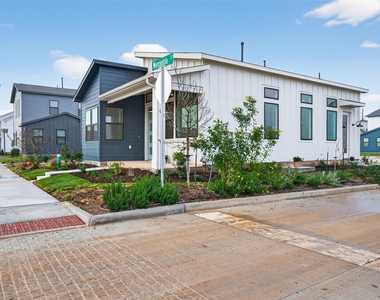 1213 Mercantile Street - Photo Thumbnail 31