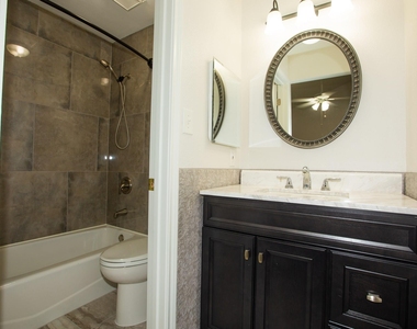 3207 E Heatherock Circle - Photo Thumbnail 18