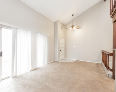 12926 Greenway Chase Court - Photo Thumbnail 5
