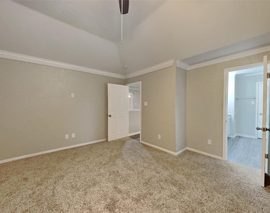 18807 Sandia Pines Drive - Photo Thumbnail 8