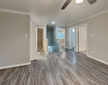 18807 Sandia Pines Drive - Photo Thumbnail 3