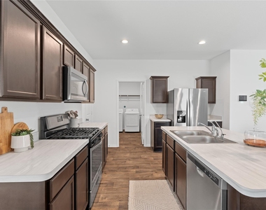 22306 Forest Gorge Lane - Photo Thumbnail 4