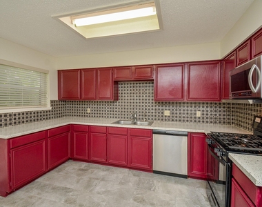 2314 Bent River Drive - Photo Thumbnail 9