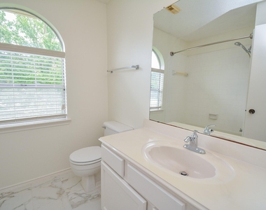 2314 Bent River Drive - Photo Thumbnail 14
