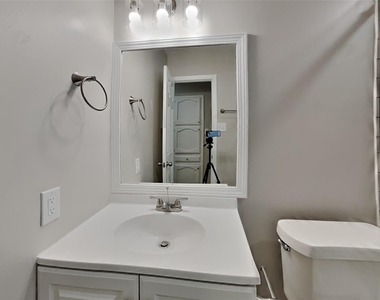 16911 Cairngale Street - Photo Thumbnail 14