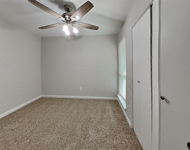 16911 Cairngale Street - Photo Thumbnail 10
