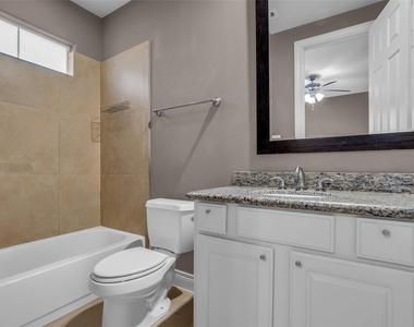 5724 Kansas Street - Photo Thumbnail 3