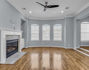 5724 Kansas Street - Photo Thumbnail 17