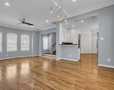 5724 Kansas Street - Photo Thumbnail 16