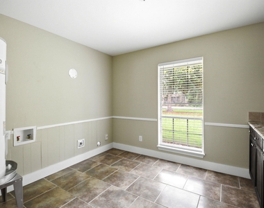 1511 Sungail Drive - Photo Thumbnail 18