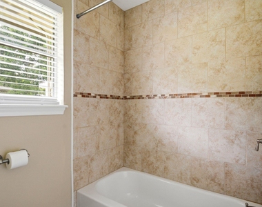 1511 Sungail Drive - Photo Thumbnail 25