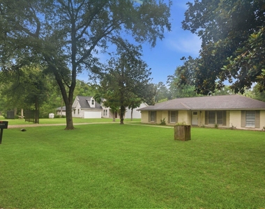 1511 Sungail Drive - Photo Thumbnail 3