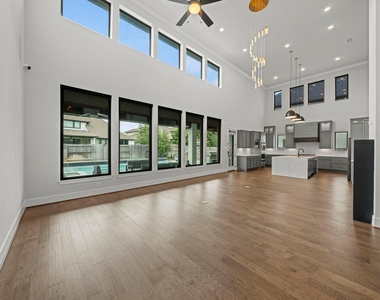 19110 Wimberly Hills Lane - Photo Thumbnail 37