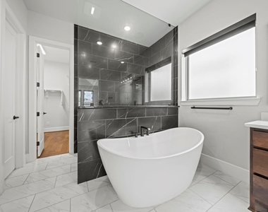 19110 Wimberly Hills Lane - Photo Thumbnail 5