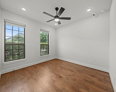 19110 Wimberly Hills Lane - Photo Thumbnail 8
