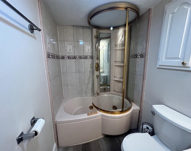 4407 Kevinkay Drive - Photo Thumbnail 11