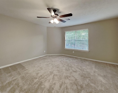 30802 Sifton Drive - Photo Thumbnail 15