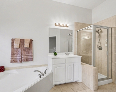 16434 Redcrest Drive - Photo Thumbnail 26