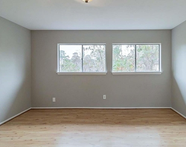 14410 Louetta Road - Photo Thumbnail 2