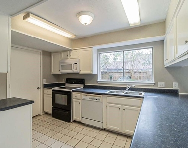 14410 Louetta Road - Photo Thumbnail 16