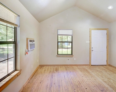 10521 Tanyard Road - Photo Thumbnail 4