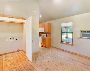 10521 Tanyard Road - Photo Thumbnail 1