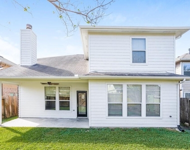 6206 Lovage Avenue - Photo Thumbnail 13