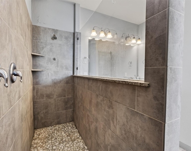 5202 Rue Dela Croix Drive - Photo Thumbnail 25