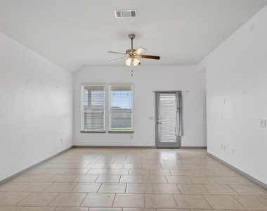 5202 Rue Dela Croix Drive - Photo Thumbnail 16