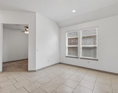 5202 Rue Dela Croix Drive - Photo Thumbnail 15