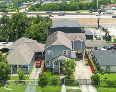 704 Vincent Street - Photo Thumbnail 37