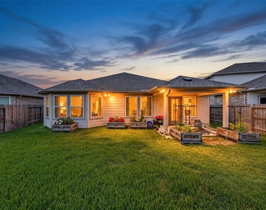 6342 Buffalo Bend Lane - Photo Thumbnail 37