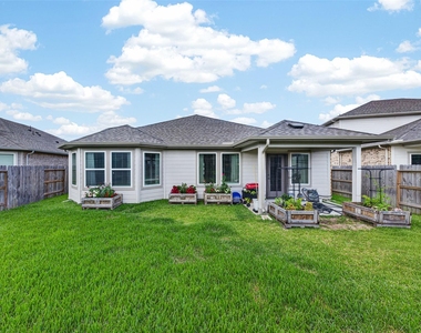 6342 Buffalo Bend Lane - Photo Thumbnail 35