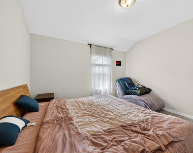 6342 Buffalo Bend Lane - Photo Thumbnail 15