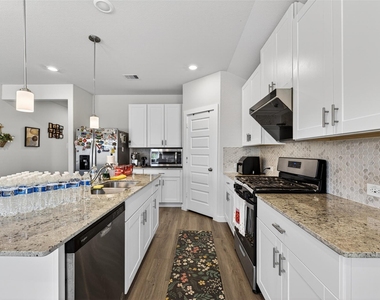 6342 Buffalo Bend Lane - Photo Thumbnail 19