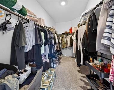 6342 Buffalo Bend Lane - Photo Thumbnail 32