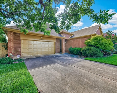 13607 Sable Lane - Photo Thumbnail 4