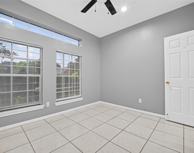 13607 Sable Lane - Photo Thumbnail 36