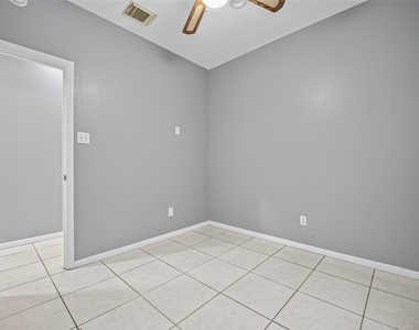 13607 Sable Lane - Photo Thumbnail 33