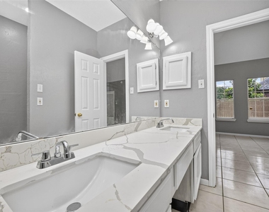 13607 Sable Lane - Photo Thumbnail 26