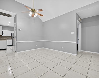 13607 Sable Lane - Photo Thumbnail 12