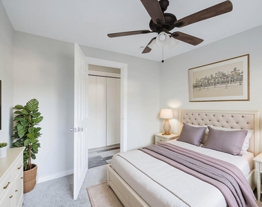 2518 Daugherty Street - Photo Thumbnail 6