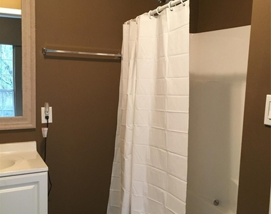 1641 Decker Street - Photo Thumbnail 7