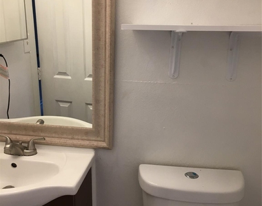 1641 Decker Street - Photo Thumbnail 9