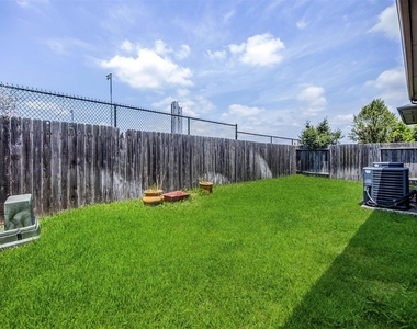 13120 Wornington Court - Photo Thumbnail 38