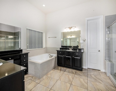 13120 Wornington Court - Photo Thumbnail 20