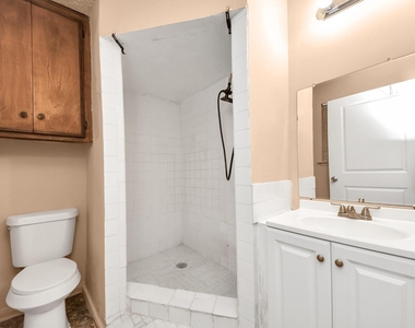 9126 Willow Meadow Drive - Photo Thumbnail 10