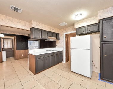 9126 Willow Meadow Drive - Photo Thumbnail 32