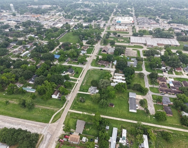 1708 Sycamore Avenue - Photo Thumbnail 35